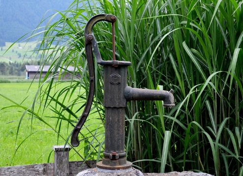 hand pump